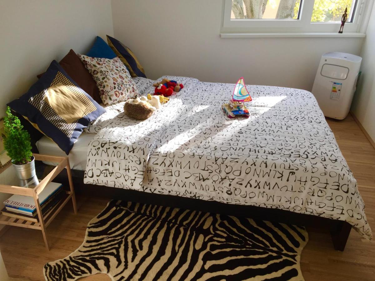 Cozy Danube Room - 15 Mins To Downtown ウィーン エクステリア 写真